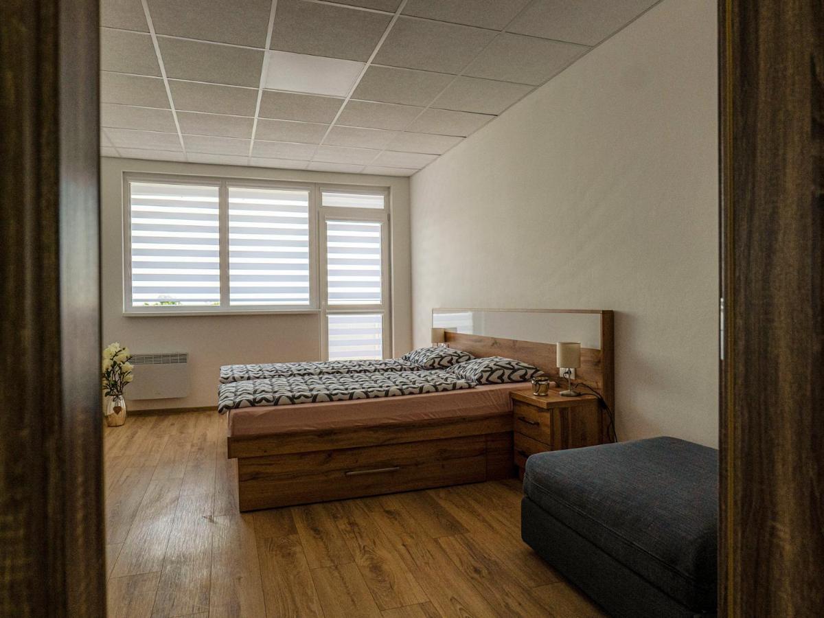 Apartmany Motocentrum Kaluža Esterno foto
